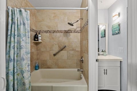 The Summit - Family Friendly Vacation! Apartment in Upper Grand Lagoon