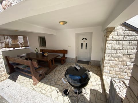 BBQ facilities, Balcony/Terrace, Seating area