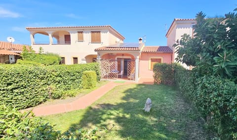 Property building, Garden