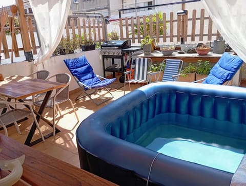 Hot Tub, Balcony/Terrace