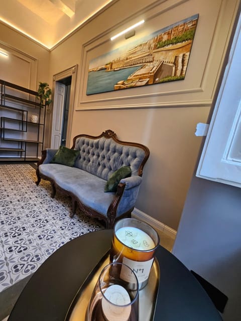 Portus Noir Valletta House in Valletta