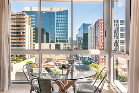Day, View (from property/room), Seating area, City view
