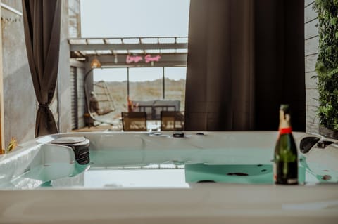 Hot Tub, Hot Tub, Spa and wellness centre/facilities, Spa and wellness centre/facilities, Spa and wellness centre/facilities, Open Air Bath, Open Air Bath