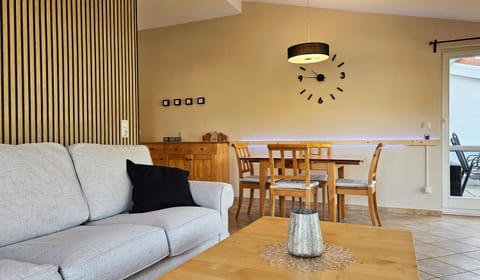 Living room, Living room