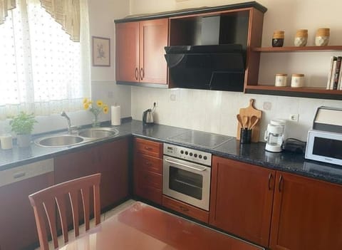 Triple Nest Maisonette - Korydallos by ΜΡS Apartment in Piraeus Regional Unit, Greece