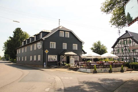 Property building, Day, Street view, Location