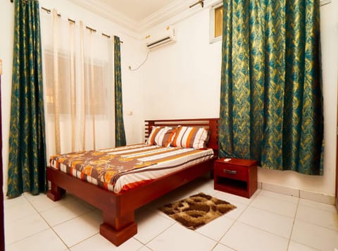 Bed, Bedroom, air conditioner