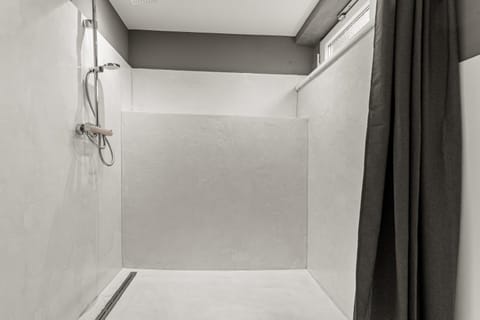 280 qm Billard Tischtennis Tischkicker Apartment in Hamburg