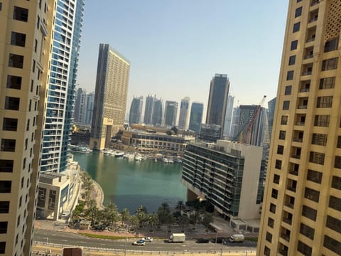 Jumeirah Beach Luxury Collective 1 Apartment in Dubai