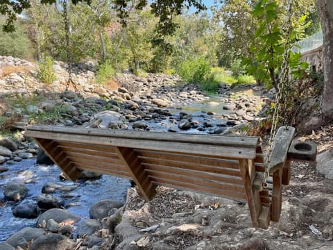Cozy Riverfront Home with EV charger House in Three Rivers