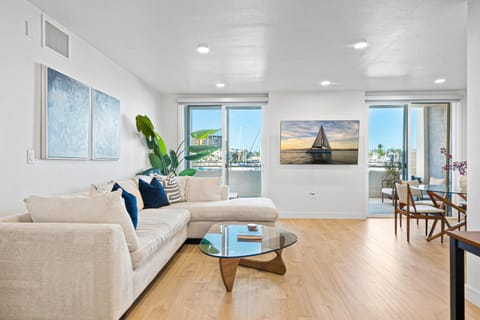 TV and multimedia, Balcony/Terrace, Living room, Sea view