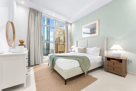 Free housekeeping visits during your stay - StayShort - 2 Bed in Marina that Sleeps 2 with a City View Apartment in Dubai