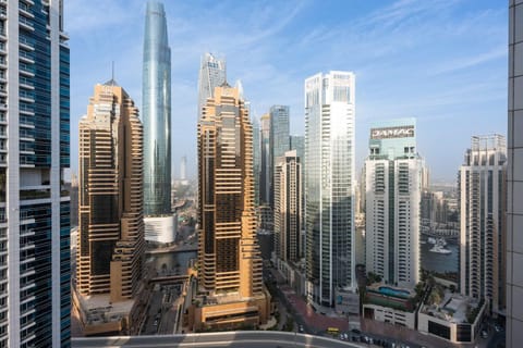 Free housekeeping visits during your stay - StayShort - 2 Bed in Marina that Sleeps 2 with a City View Apartment in Dubai