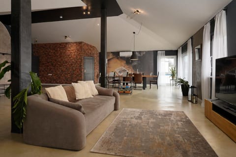 TV and multimedia, Living room, Seating area