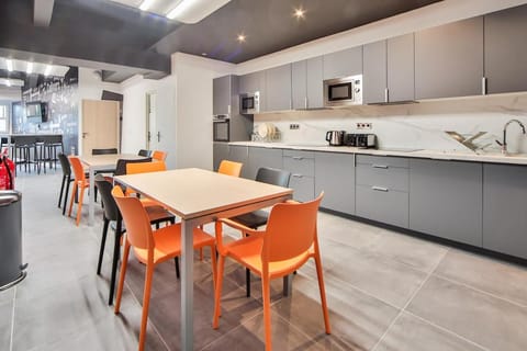 05 l Studio Confort - Salle de sport & cinéma Apartment in Charenton-le-Pont