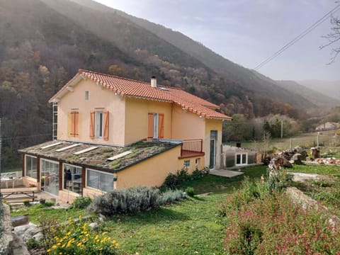 Property building, Natural landscape, Mountain view