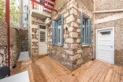 Property building, Garden