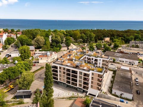 Property building, Day, Bird's eye view, Sea view, Location