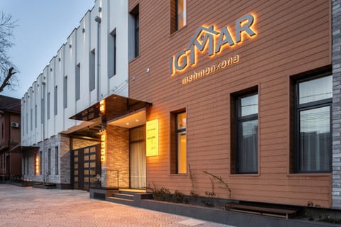 Property building, Facade/entrance