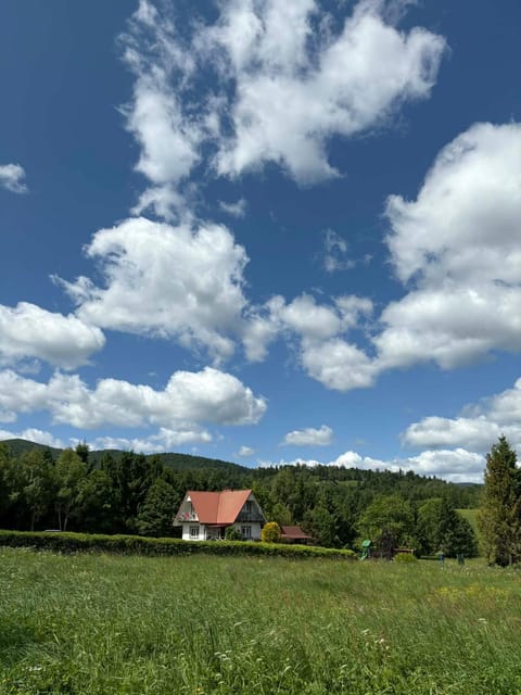 Property building, Day, Natural landscape, Hiking, Hiking, Mountain view, storage