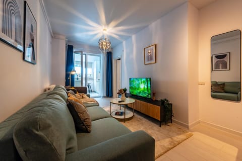 Living room, Seating area, Evening entertainment