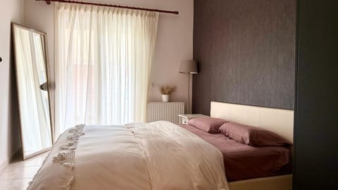 White studio Apartment in Halkidiki