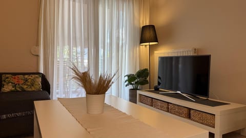 White studio Apartment in Halkidiki