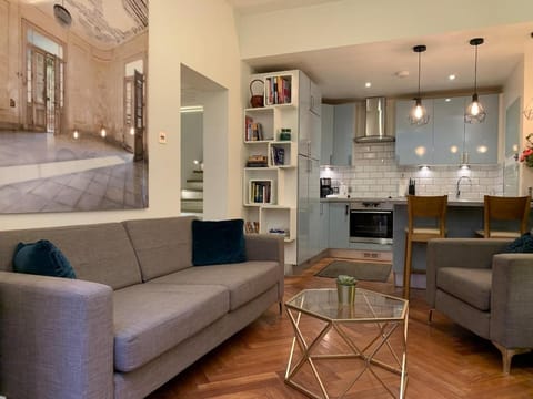 Kitchen or kitchenette, Living room, Dining area