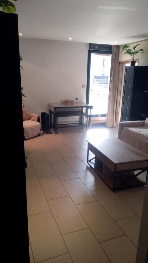 Communal lounge/ TV room, Photo of the whole room
