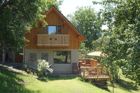 Property building, Natural landscape, Garden