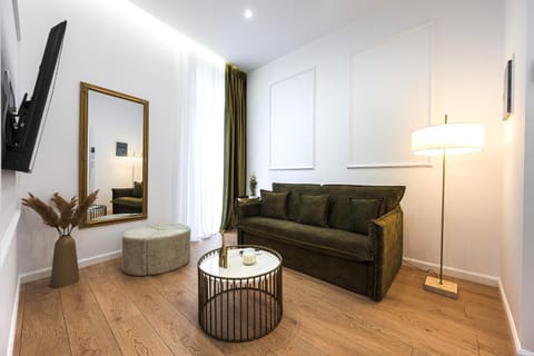 Lithos Boutique Residences Apartment in Volos