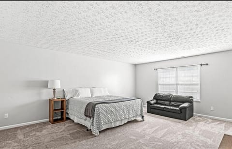 Peaceful place to be 4bedrooms House in Pike Township