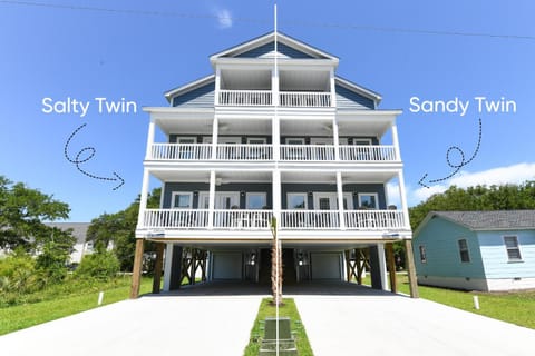 Sandy Twin House in Surfside Beach