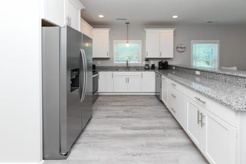 Sandy Twin House in Surfside Beach