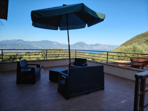 Natural landscape, Balcony/Terrace, Sea view