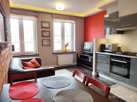 TV and multimedia, Kitchen or kitchenette, Living room, Seating area, Dining area, dishwasher