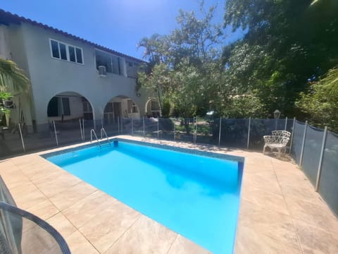 Property building, Day, Pool view, Swimming pool