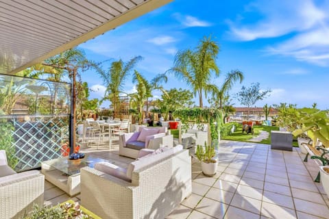 Garden, Balcony/Terrace