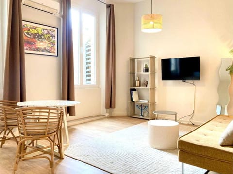 Living room, Other