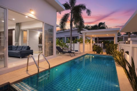 Patio, Natural landscape, Swimming pool, sunbed