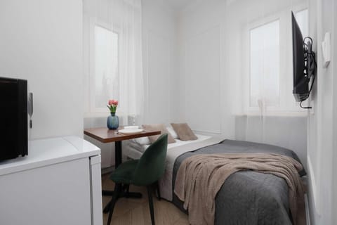 Bed, TV and multimedia, Photo of the whole room, Evening entertainment