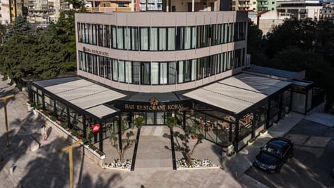 Property building, City view, Street view, Location, Parking