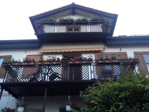 Property building, Day, View (from property/room), Balcony/Terrace