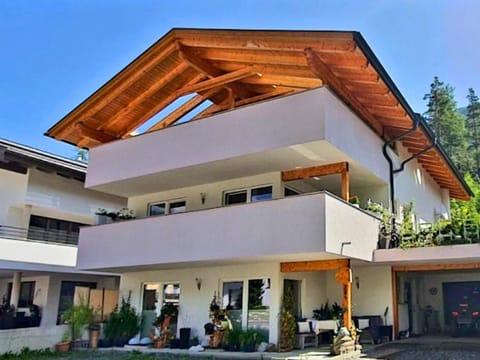 Property building, Balcony/Terrace