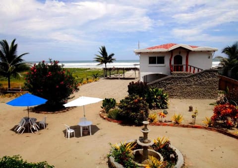 Property building, Bird's eye view, Beach, Garden view, Landmark view, Sea view