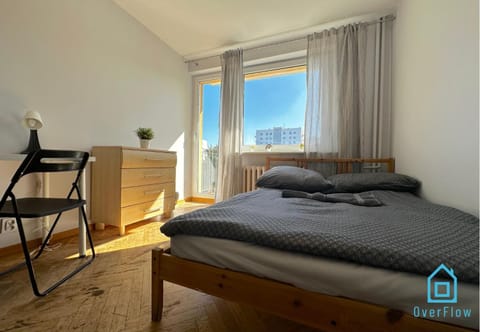 Array Room - 5 Minutes to Sopot Molo & Seaside Vacation rental in Sopot