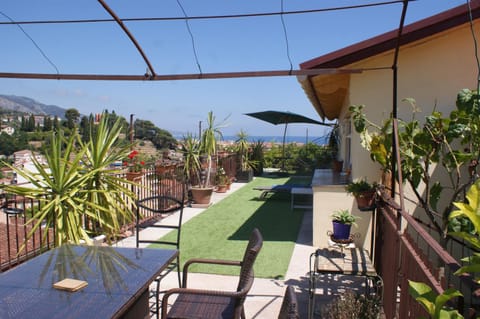 Balcony/Terrace, Balcony/Terrace