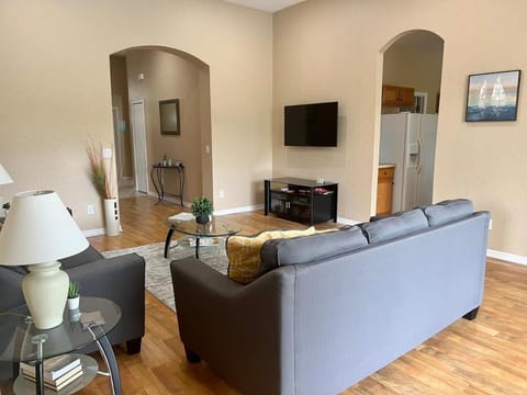 Amazing Villa House in Four Corners