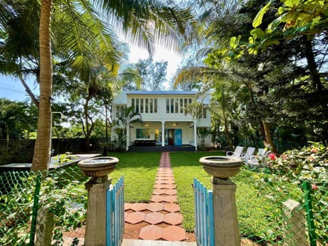 Property building, Garden view
