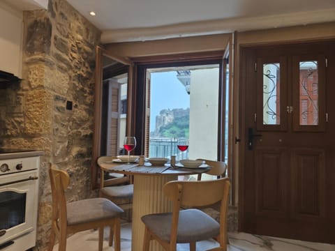 Natural landscape, Kitchen or kitchenette, Dining area
